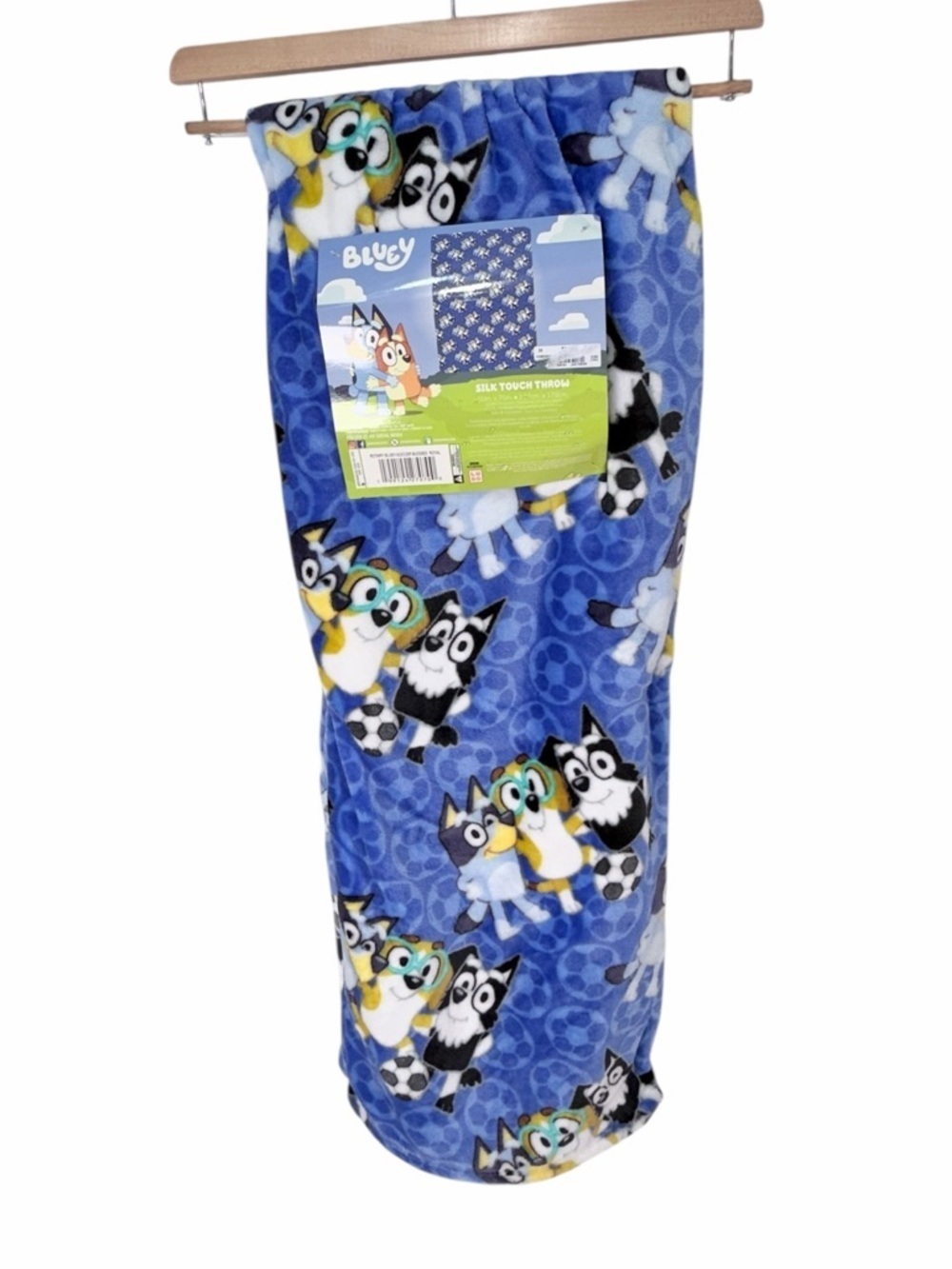 Bluey Soccer Buddies Plush Throw Blanket Kids Fleece Touch 50x70 Bluey Bingo - Picture 5 of 7